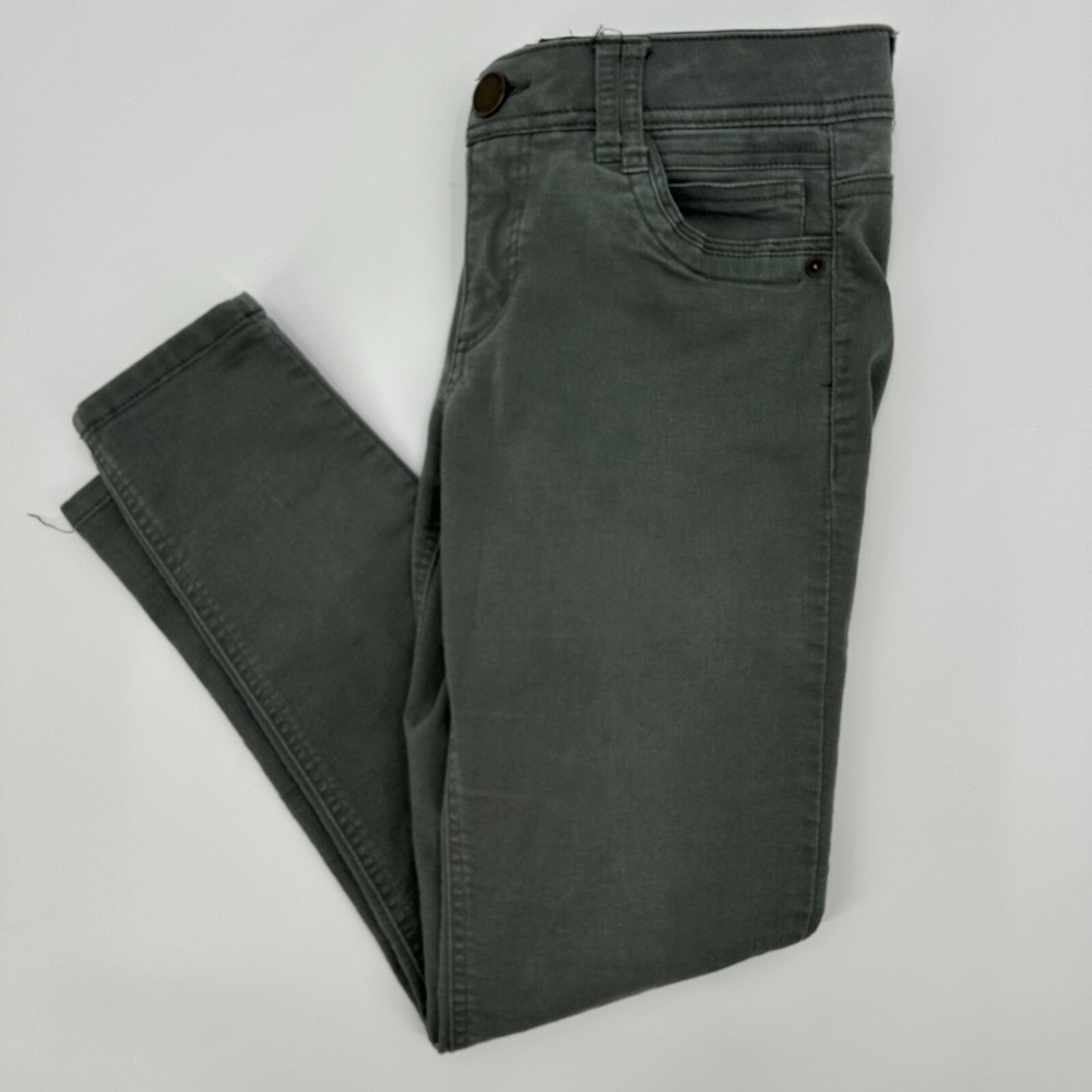 Democracy Ab Technology Chino Pants Women's 6 Gray Comfort Mid‎ Rise Skinny Leg